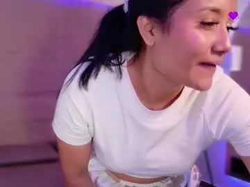 Chaturbate Live Sex Cam of hannahmonttgomery