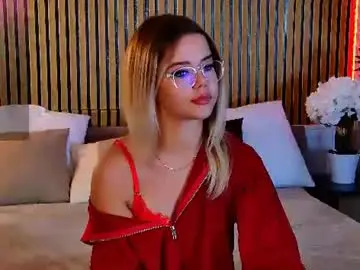 Chaturbate Best live sex cam show of lilyrabbit