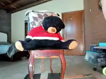 Chaturbate Adult Video Chat of little_izzi