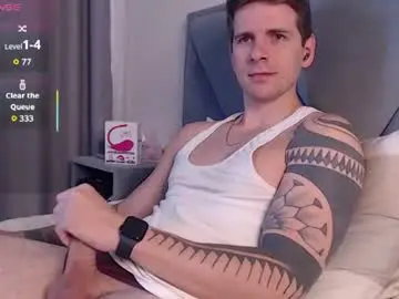 Chaturbate Watch Live Sex Cams of mr_longboy