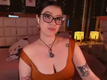 Chaturbate Sex Cam of aria_bloomer