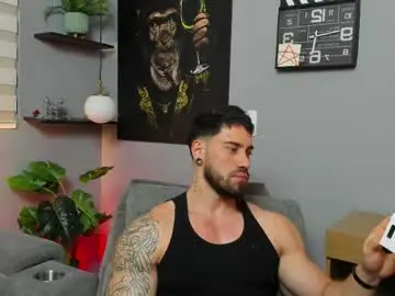 Chaturbate Live Sex of giorgio_leone2