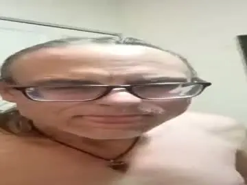 Chaturbate Sex Cam of six_will_do