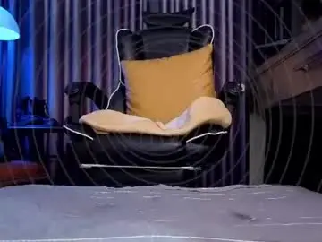 Chaturbate Live Sex Cam of sshadowmaster