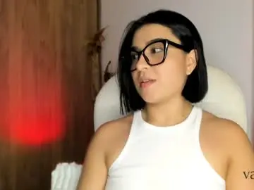 Chaturbate Sex Cam of val_varago