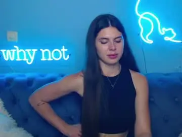 Chaturbate Live Sex Cam of viollinalv