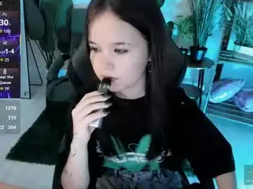 Chaturbate Watch Live Sex Cams of elainebeness