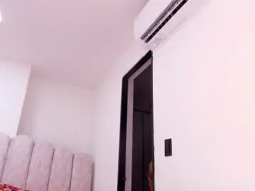 Chaturbate Watch Live Sex Cams of karla_hilton01