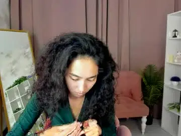 Chaturbate Live Sex of yummy_lamii