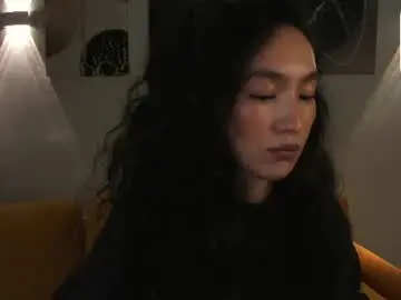 Chaturbate Free Live Porn of yummy_lamii