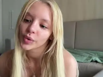 Chaturbate Free Porn Cam of lesi_moonie