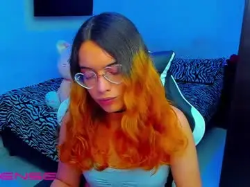Chaturbate Live Sex Cam of lillykittyy