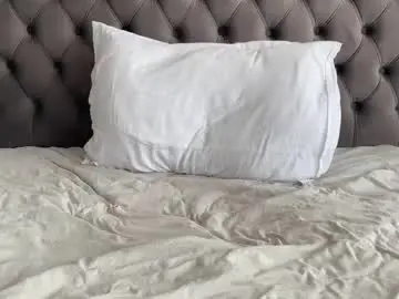 Chaturbate Free Porn Cam of max_shy