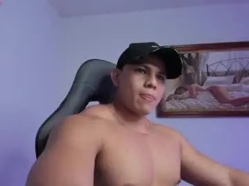 Chaturbate Watch Live Sex Cams of roy__constance