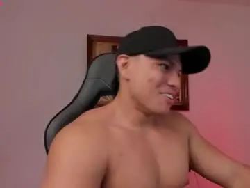 Chaturbate Adult Video Chat of roy__constance