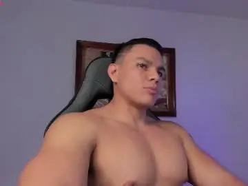 Chaturbate Watch Live Sex Cams of roy__constance