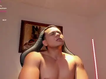 Chaturbate Watch Live Sex Cams of roy__constance