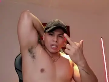 Chaturbate Sex Chat of roy__constance