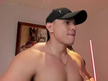 Chaturbate Live Sex of roy__constance