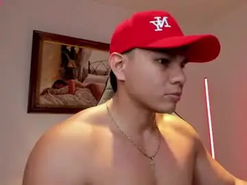 Chaturbate Free Live Porn of roy__constance