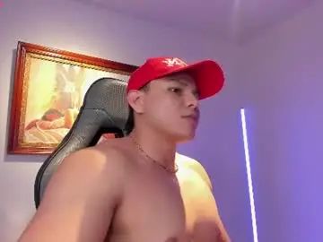 Chaturbate Adult Video Chat of roy__constance