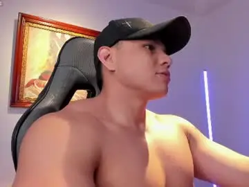 Chaturbate Live Sex of roy__constance