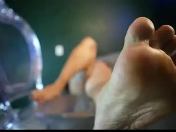 Chaturbate Nude Webcam of saratrita