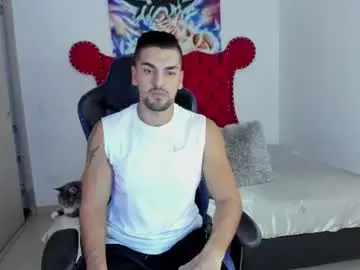 Chaturbate Free Porn Cam of axelwinters_