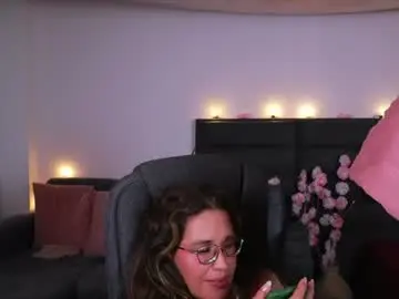 Chaturbate Best live sex cam show of lady_boobs1