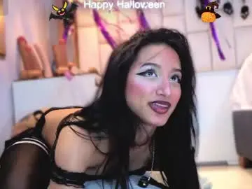Chaturbate Live Sex of lil_salome_18