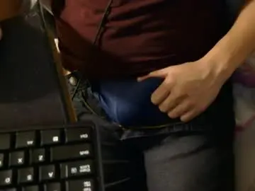 Chaturbate Watch Live Sex Cams of liltorobull