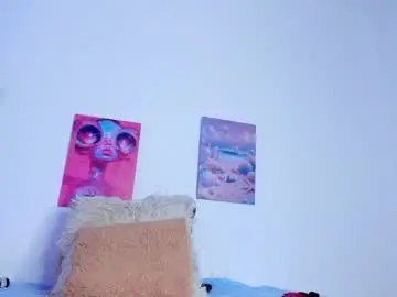 Chaturbate Adult Webcams of maithe_022