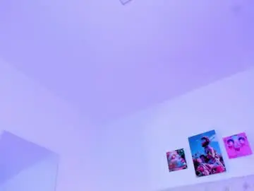 Chaturbate Live Sex Cam of maithe_022