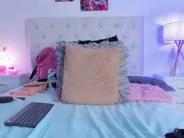 Chaturbate Live Sex Cam of maithe_022