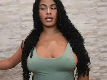 Chaturbate Free Live Porn of naomixjones1