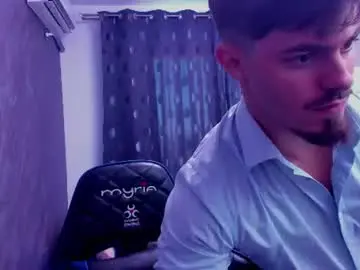 Chaturbate Free Live Porn of greekgod199