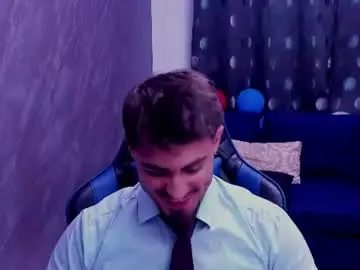 Chaturbate Adult Webcam of greekgod199