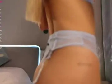 Chaturbate Live Sex Cam of lovely__alisa