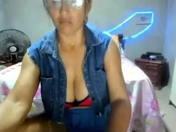 Chaturbate Live Sex Cam of mature_bigboobs__