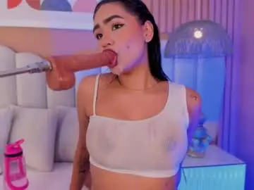 Chaturbate Best live sex cam show of noa_moon