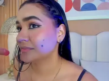 Chaturbate Free Live Porn of noa_moon