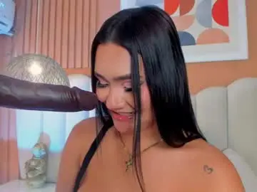Chaturbate Nude Webcam of noa_moon