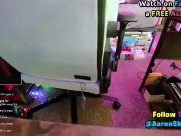Chaturbate Sex Cam of aaronskeetman