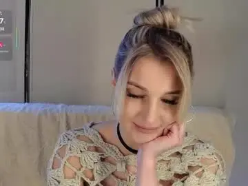 Chaturbate Watch Live Sex Cams of babydollysx