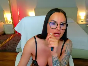 Chaturbate Free Live Porn of divineluxe