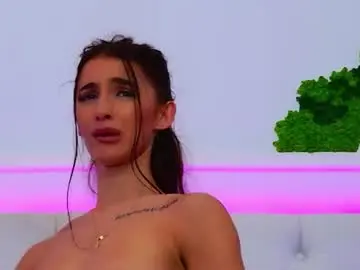 Chaturbate Sex Chat of elisacharm