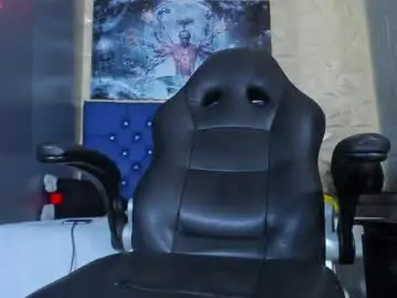 Chaturbate Best Webcam of george_bigcock24cm