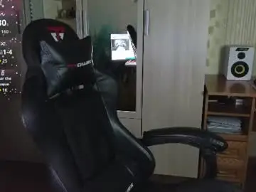 Chaturbate Adult Webcam of golden_boyyy21
