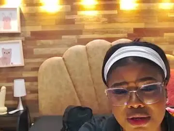 Chaturbate Live Sex Cam of mariahsugarrr