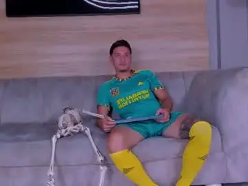 Chaturbate Free Porn Cam of soccer_hot